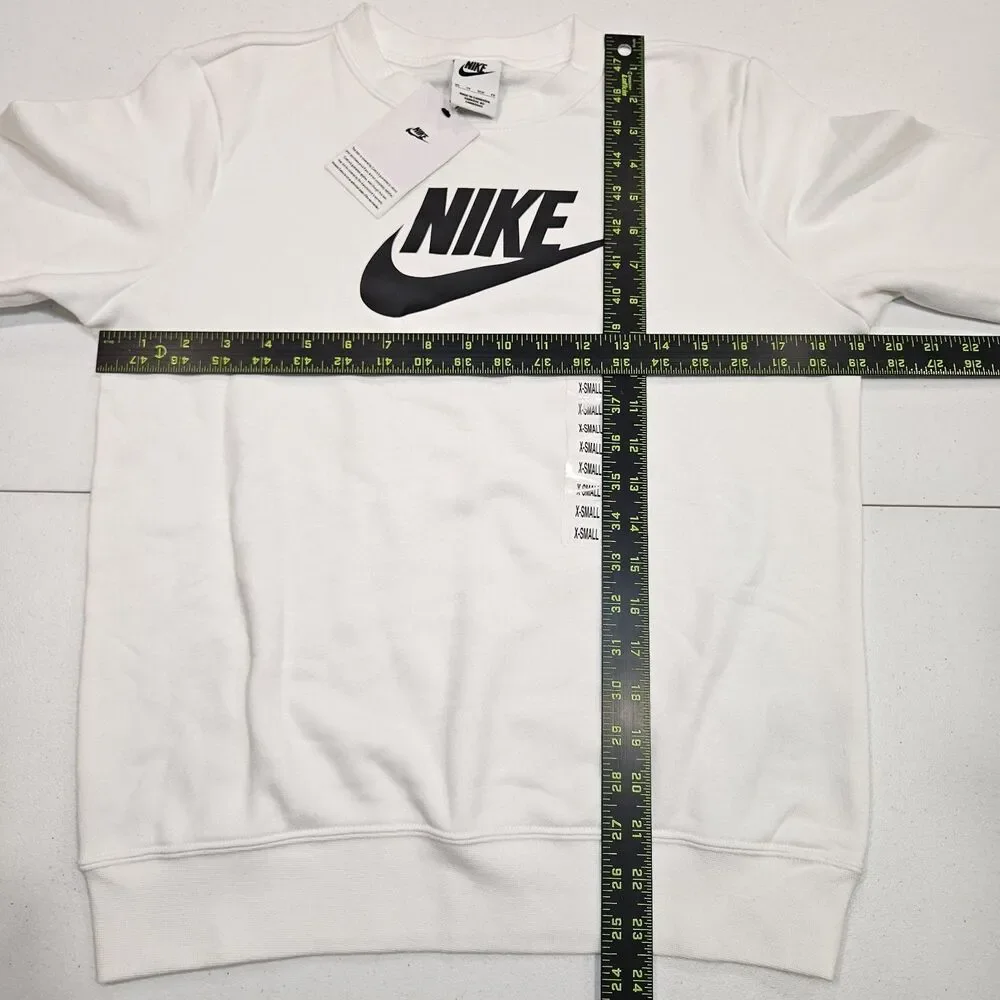Nike Women's Sportswear Fleece Logo Sweatshirt in White/ Size XS/ DQ5832-100/New